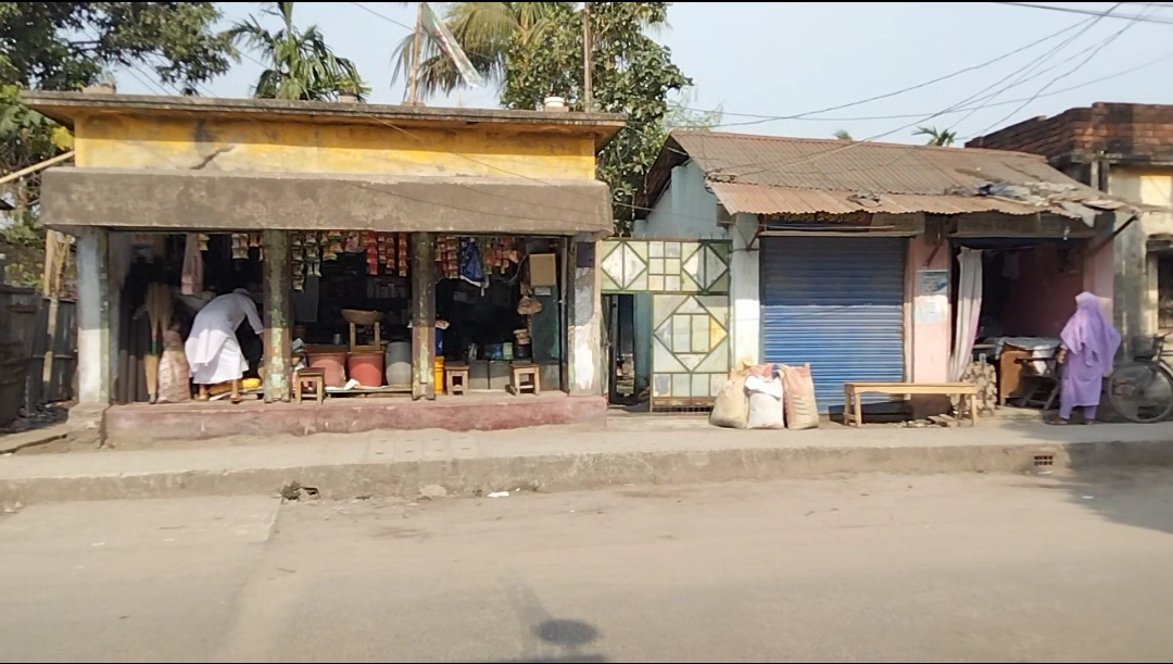 সৈয়দপুরে ৫০ লাখ টাকার সম্পত্তি দখলের অভিযোগে ভাবী-ননদের দ্বন্দ্ব